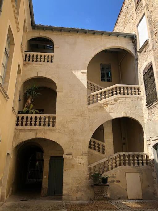 Appartement P2 De Charme - Centre-Ville Nîmes Kültér fotó